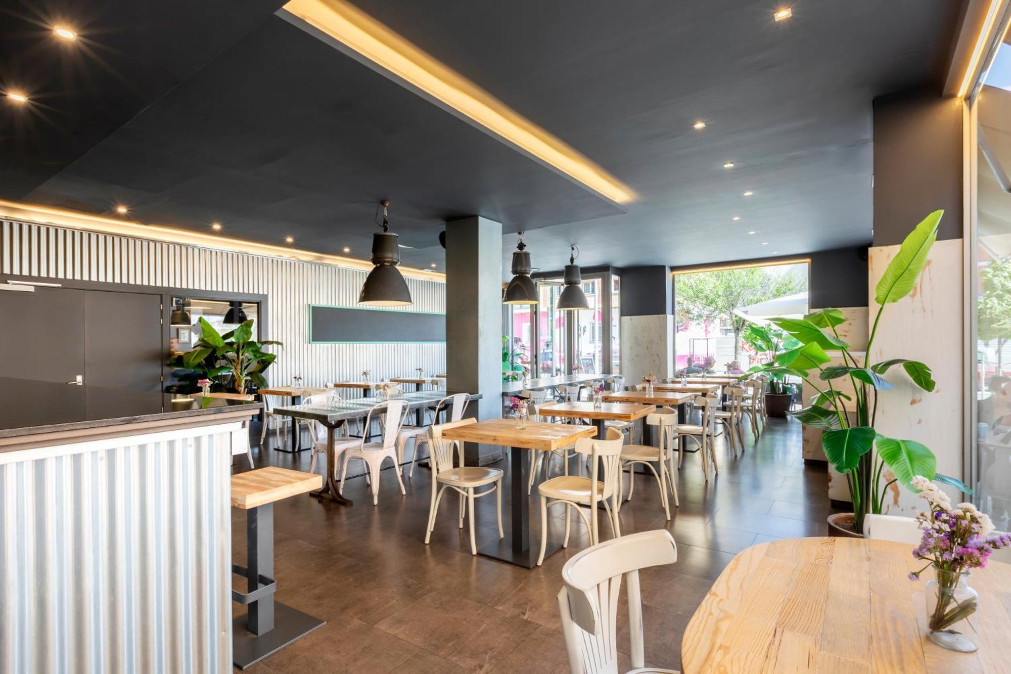 Suites Pamplona Plaza Esterno foto